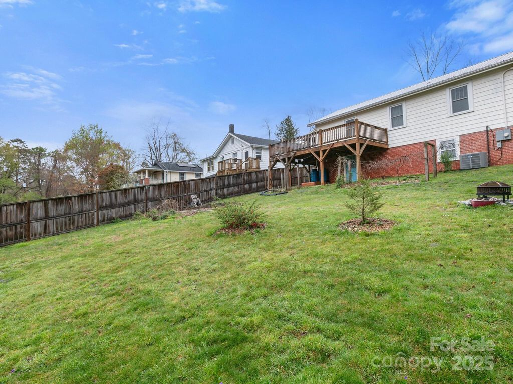 listing image 24