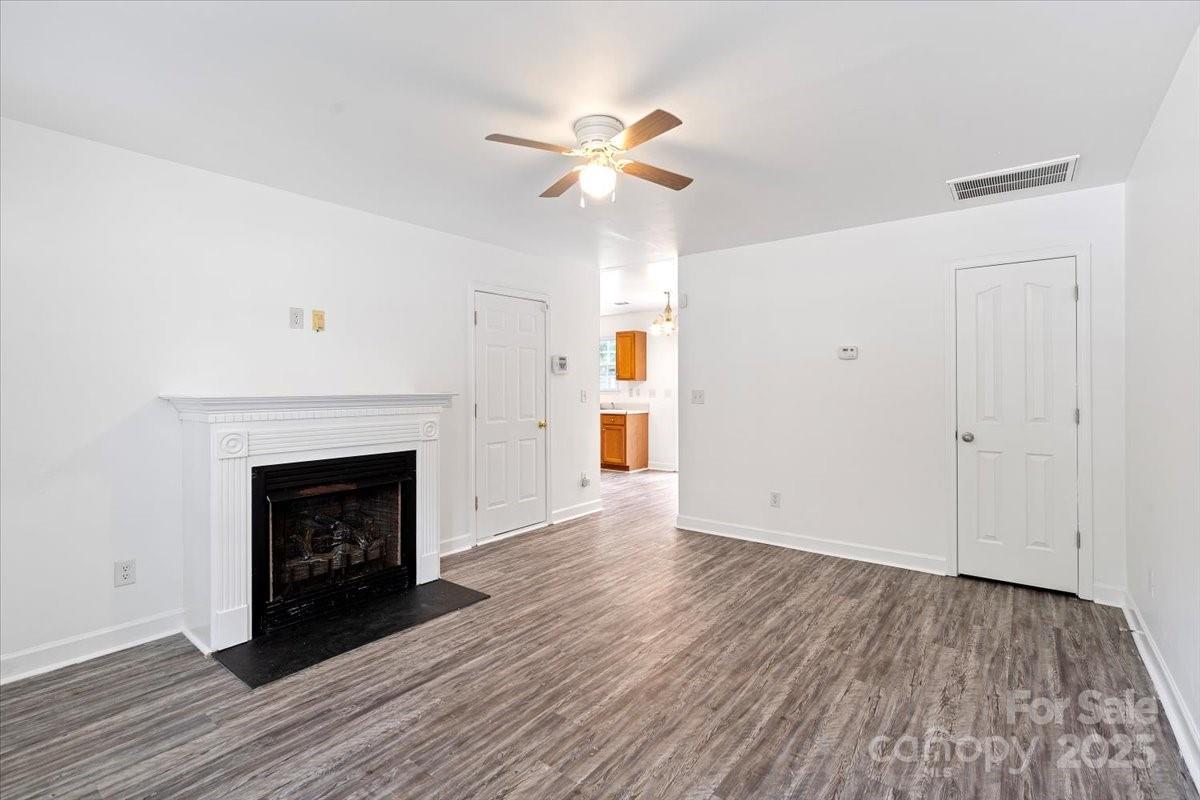 2331 Reid Oaks Drive
