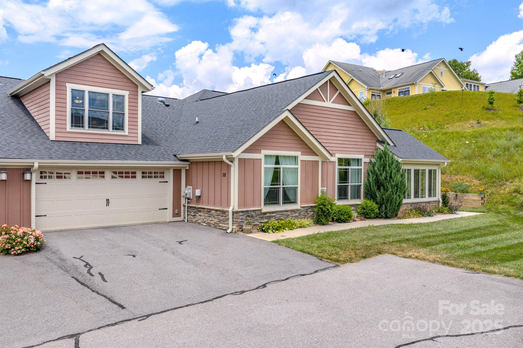 38 Westfield Way