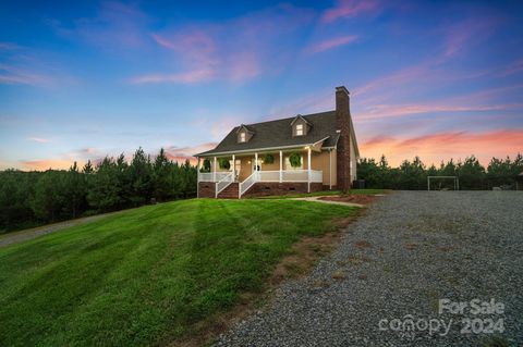 Photo of 28235 Pole Running Road, Mount Pleasant, NC 28124 (MLS # 4162934)