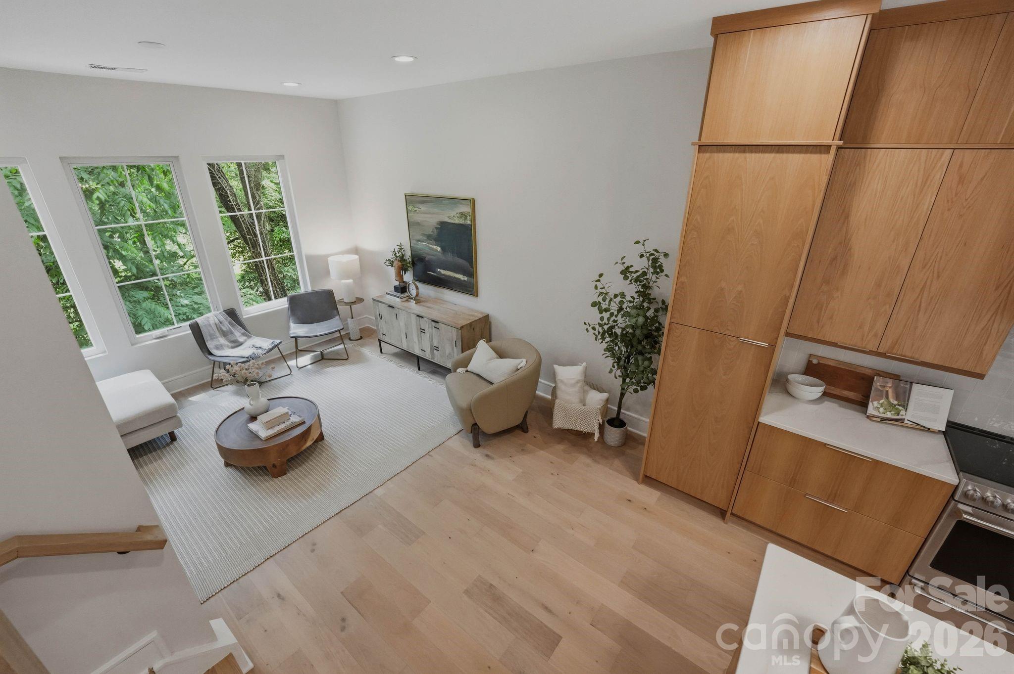 East 16th Street Townhomes - Residential