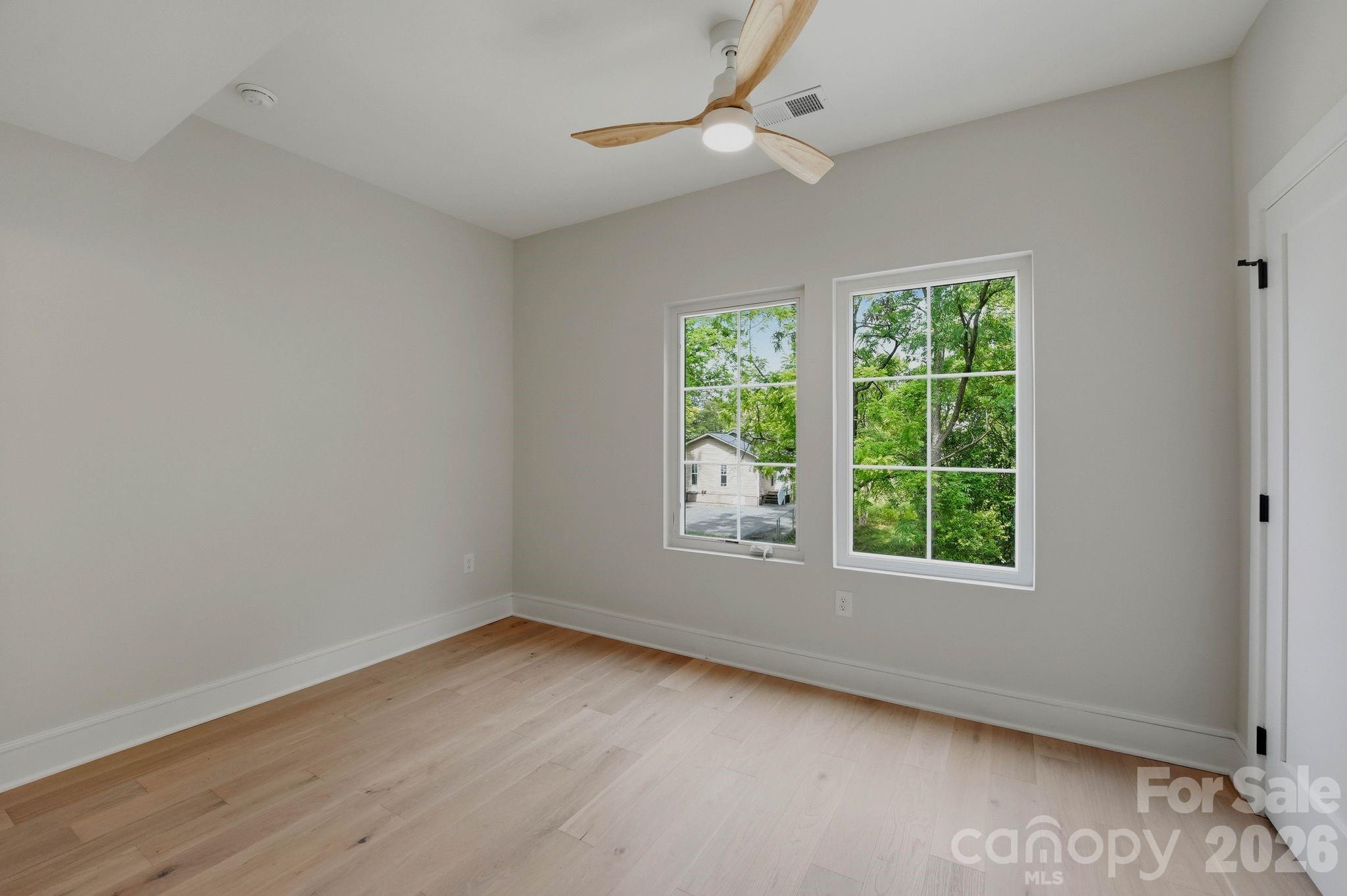 East 16th Street Townhomes - Residential