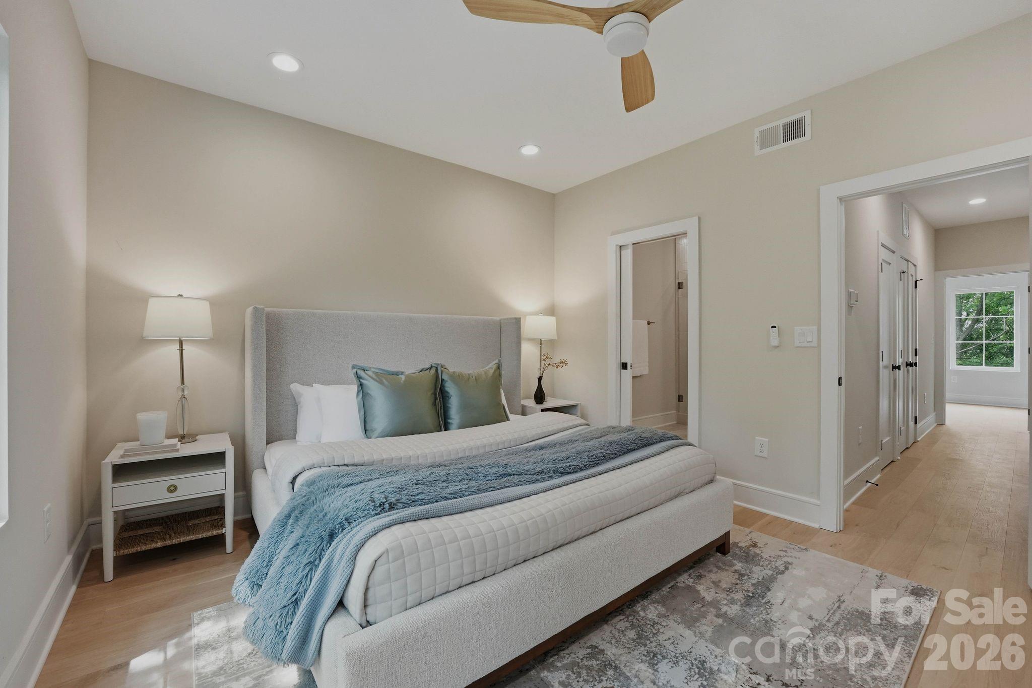 East 16th Street Townhomes - Residential