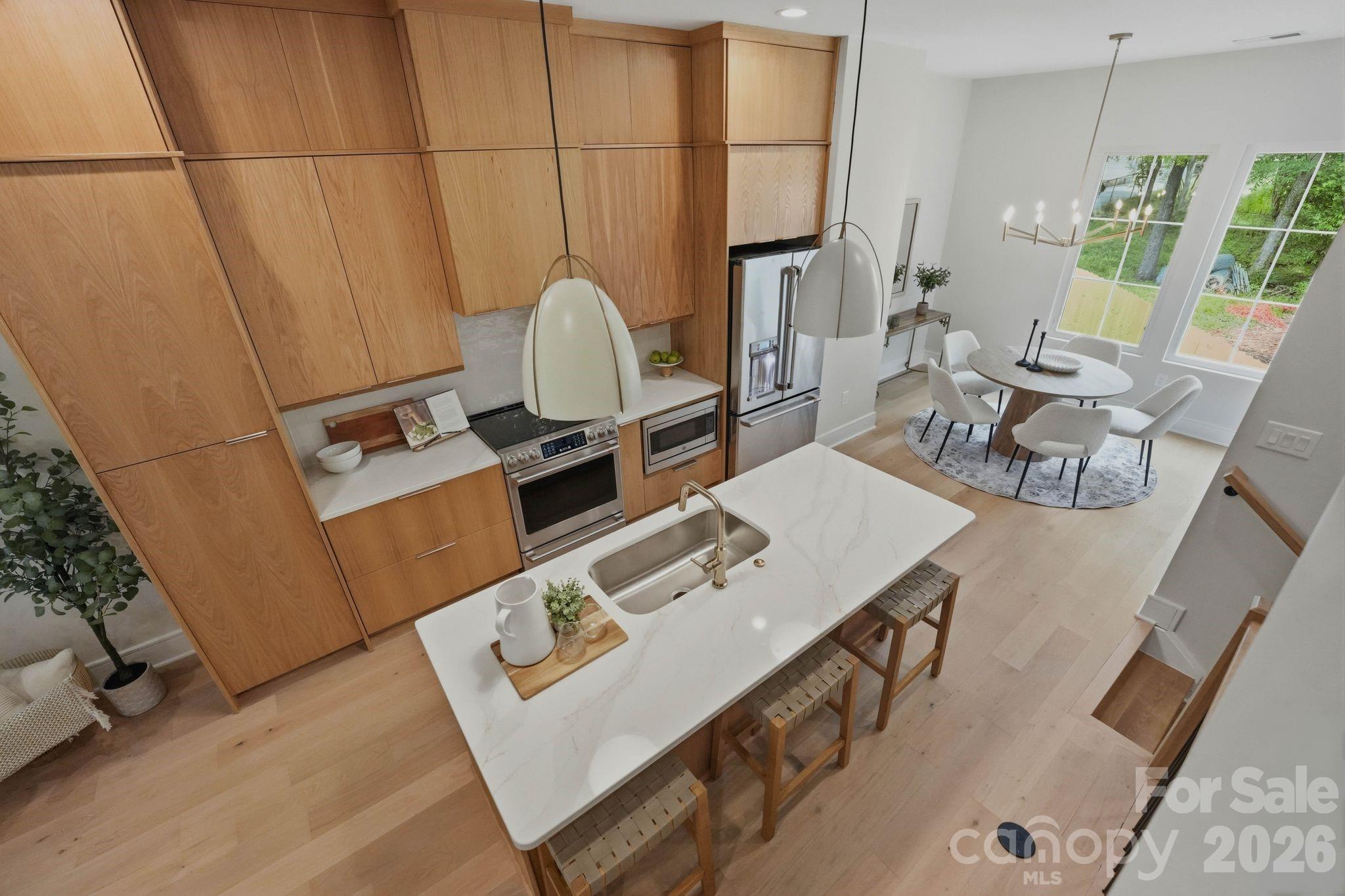 East 16th Street Townhomes - Residential