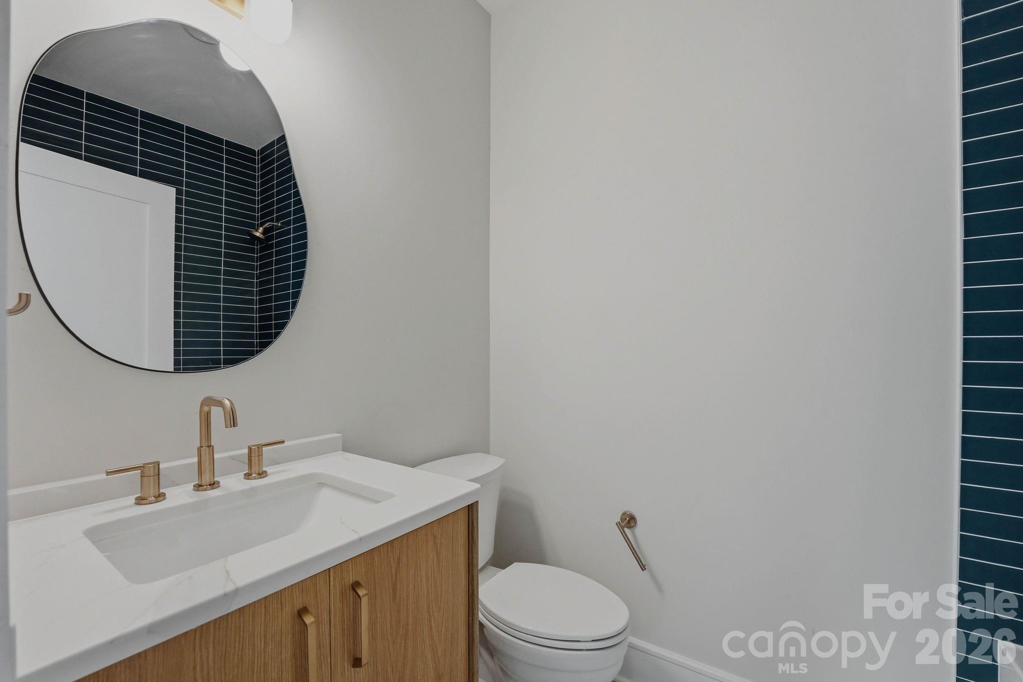 East 16th Street Townhomes - Residential