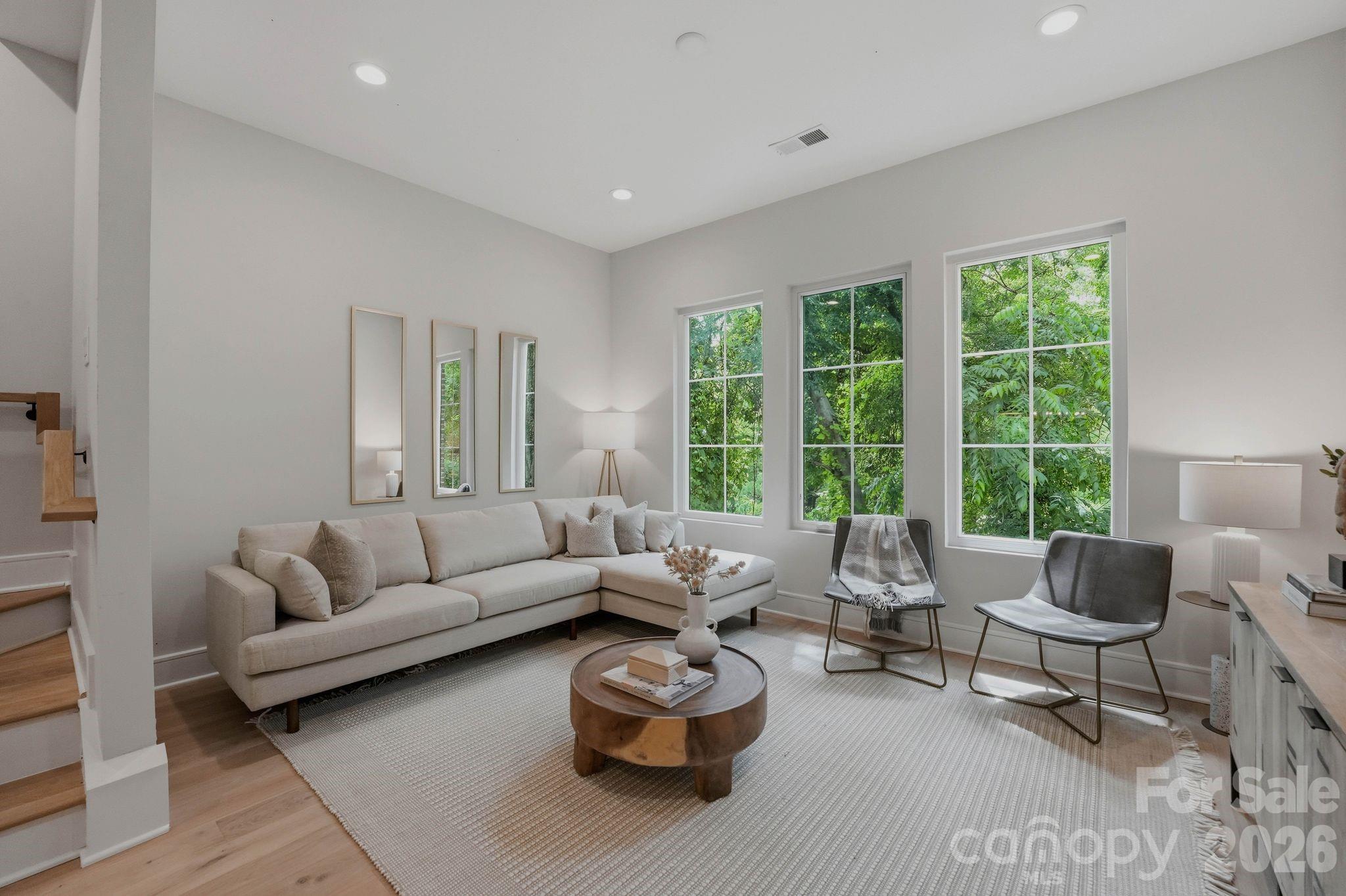 East 16th Street Townhomes - Residential