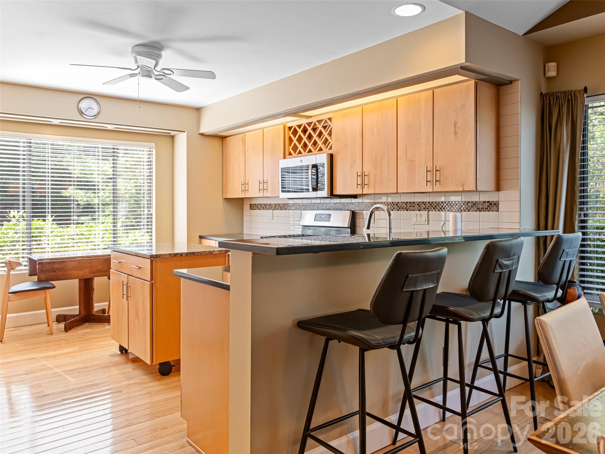 The Pinnacle At Park Avenue - Residential