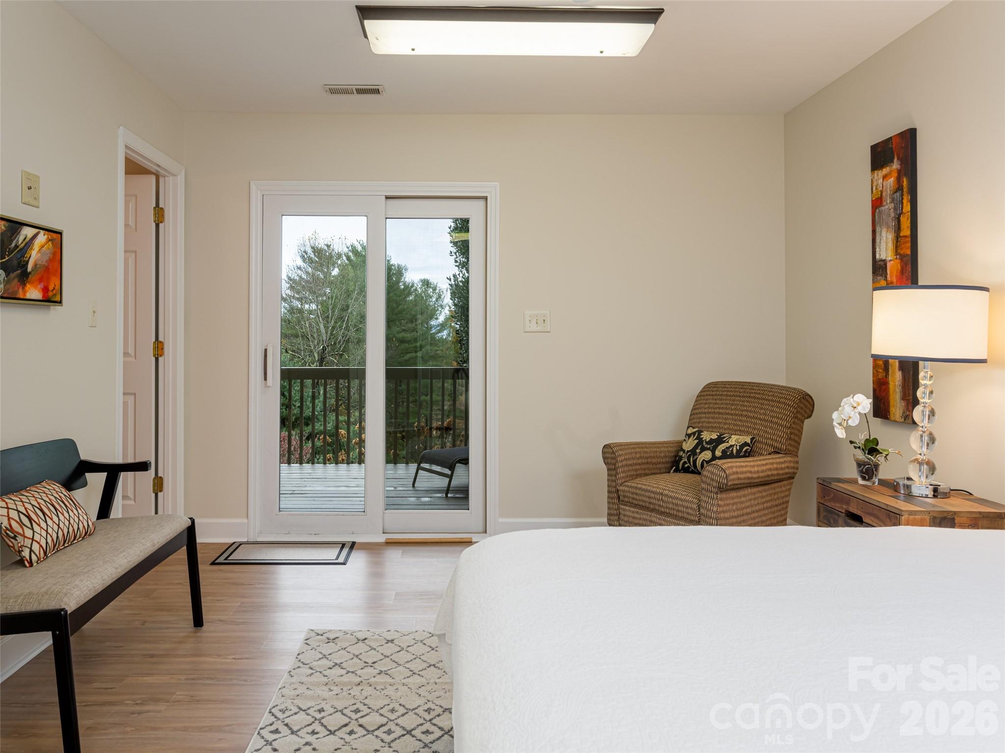 The Pinnacle At Park Avenue - Residential