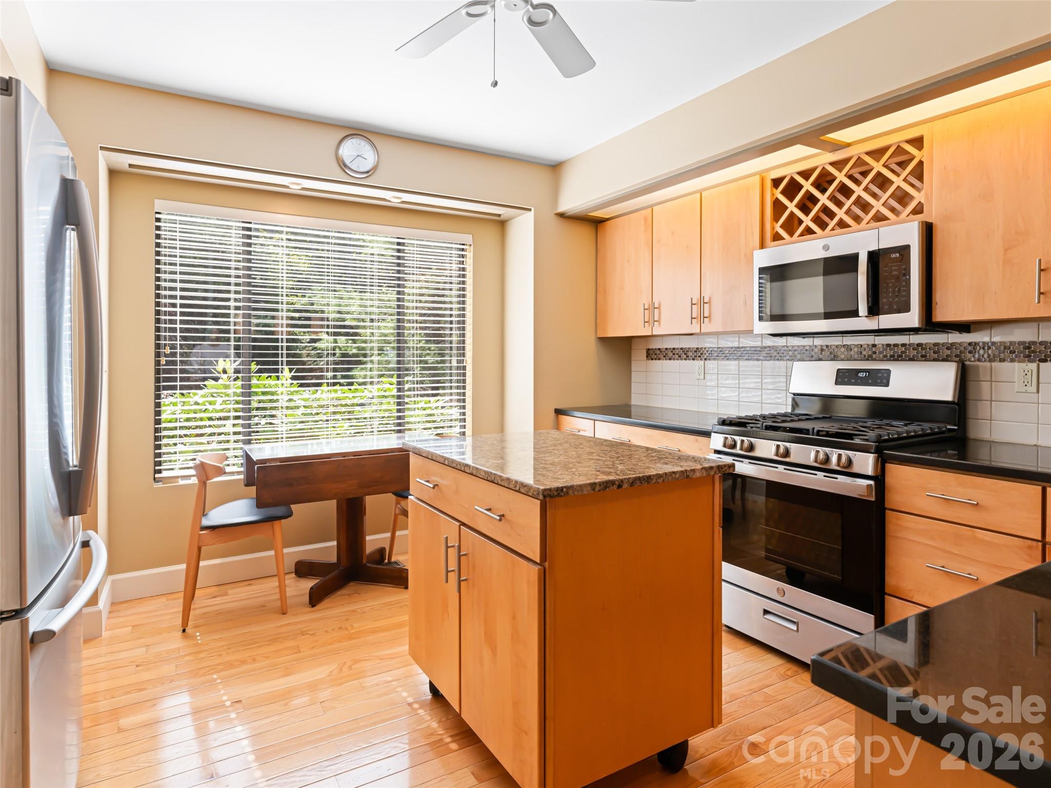 The Pinnacle At Park Avenue - Residential