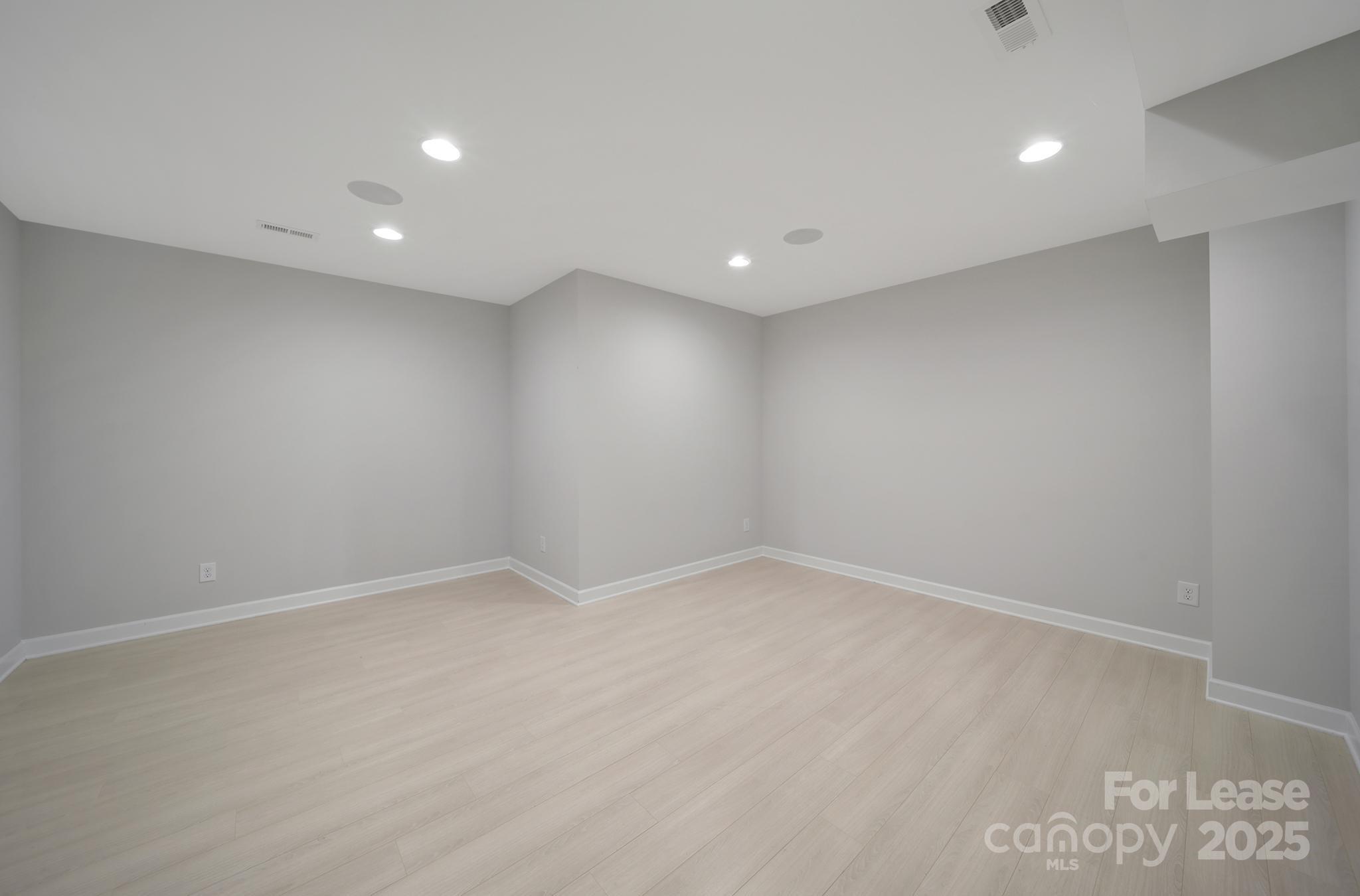 Shelly Woods - Residential Lease