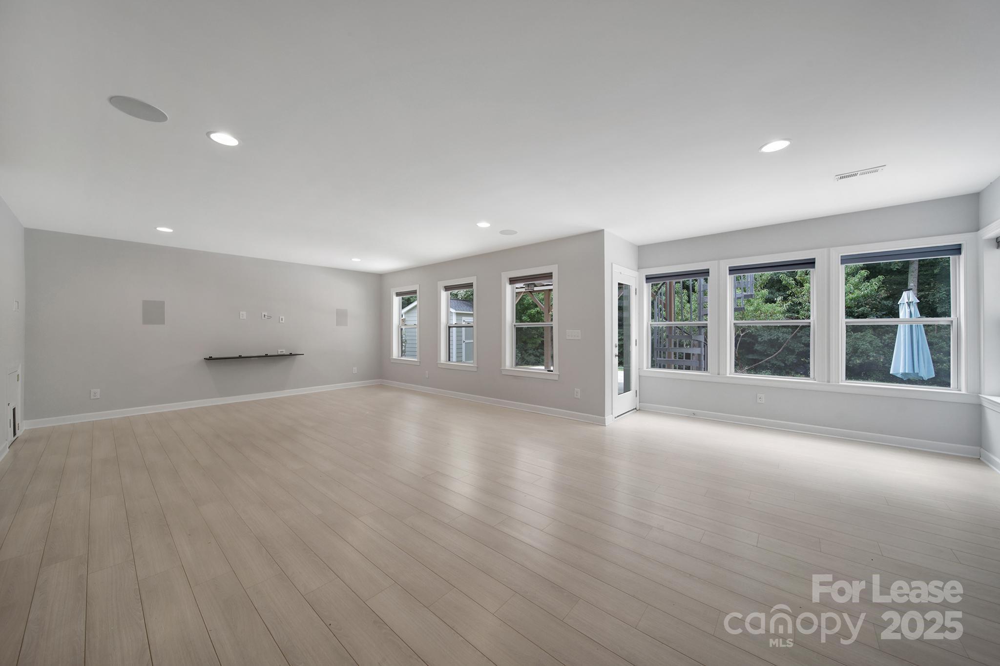 Shelly Woods - Residential Lease