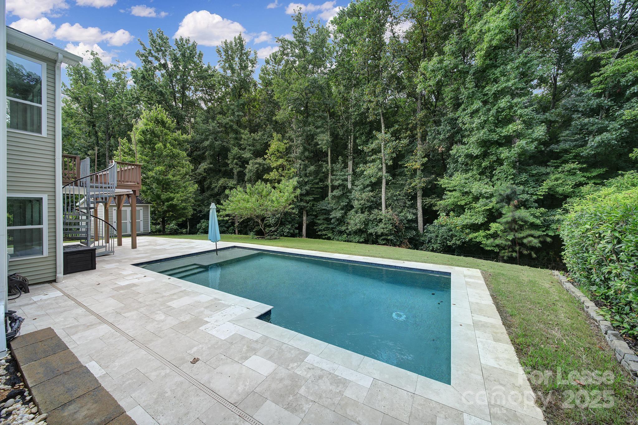 Shelly Woods - Residential Lease