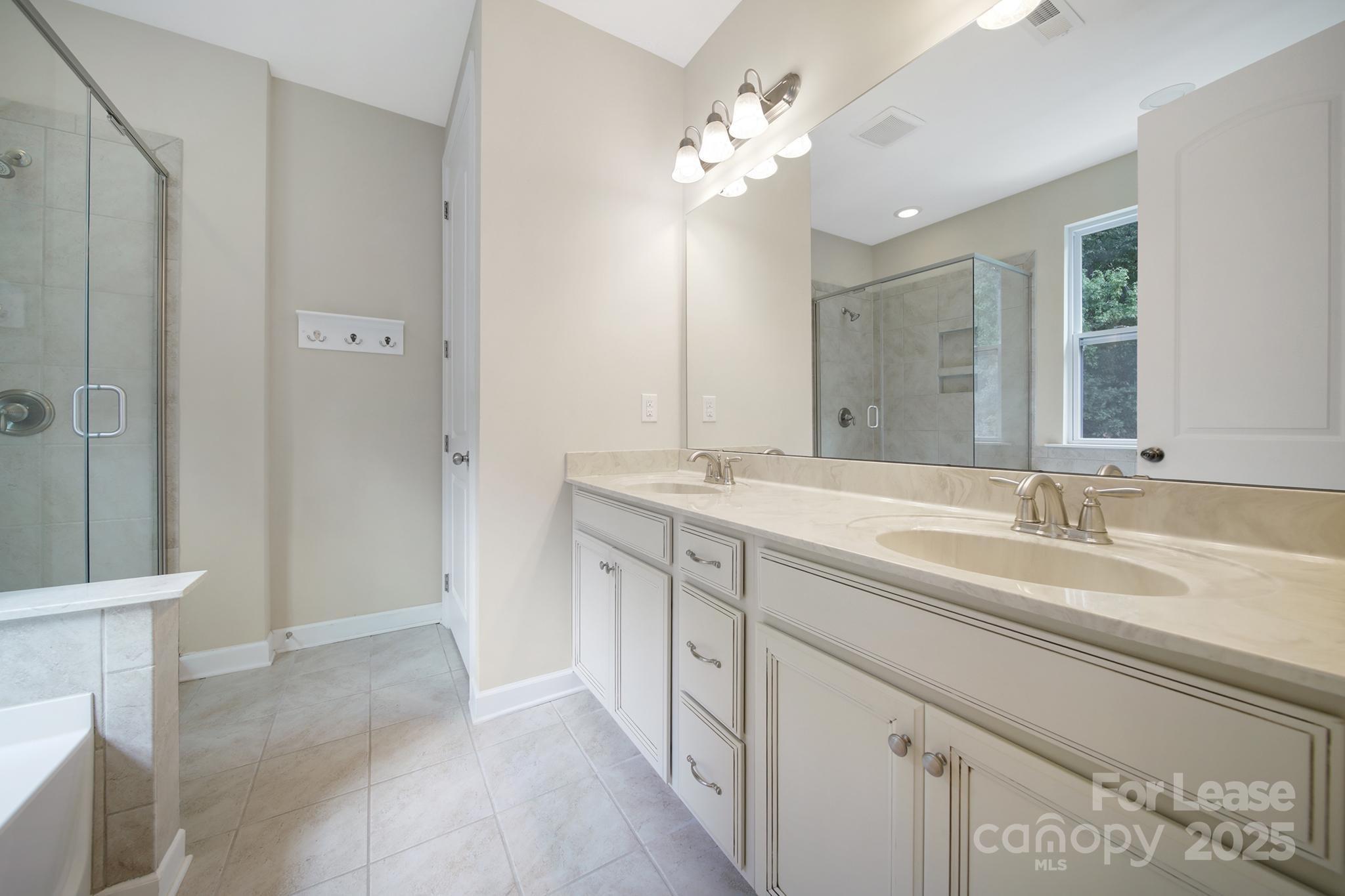 Shelly Woods - Residential Lease