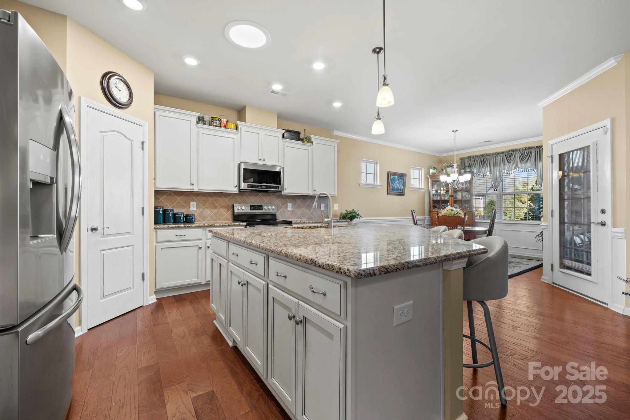 Tree Tops - Residential