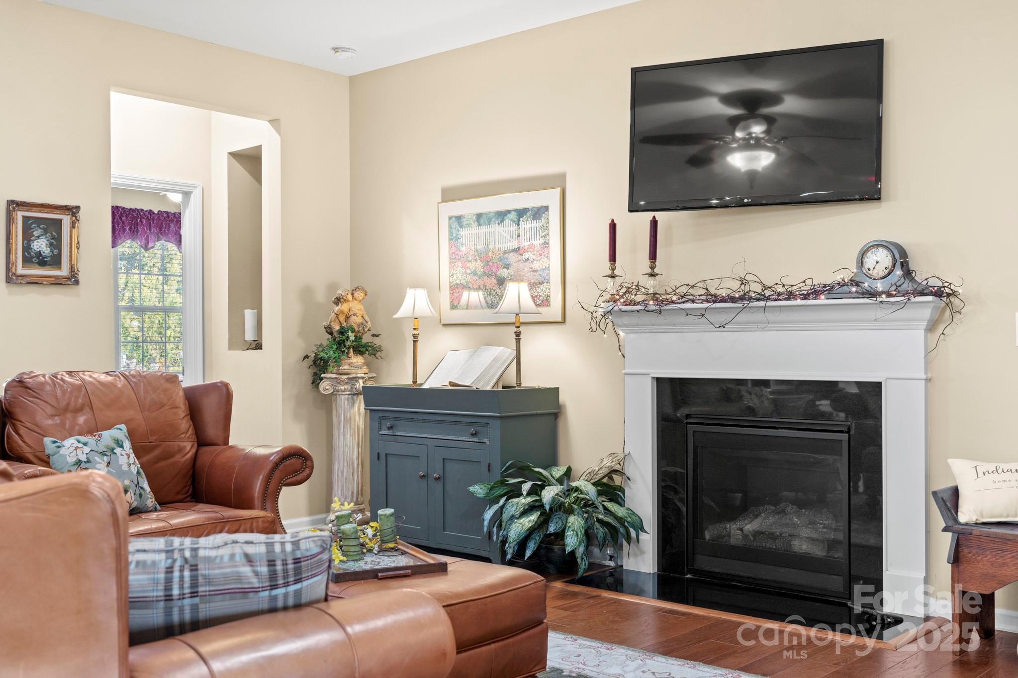 Tree Tops - Residential