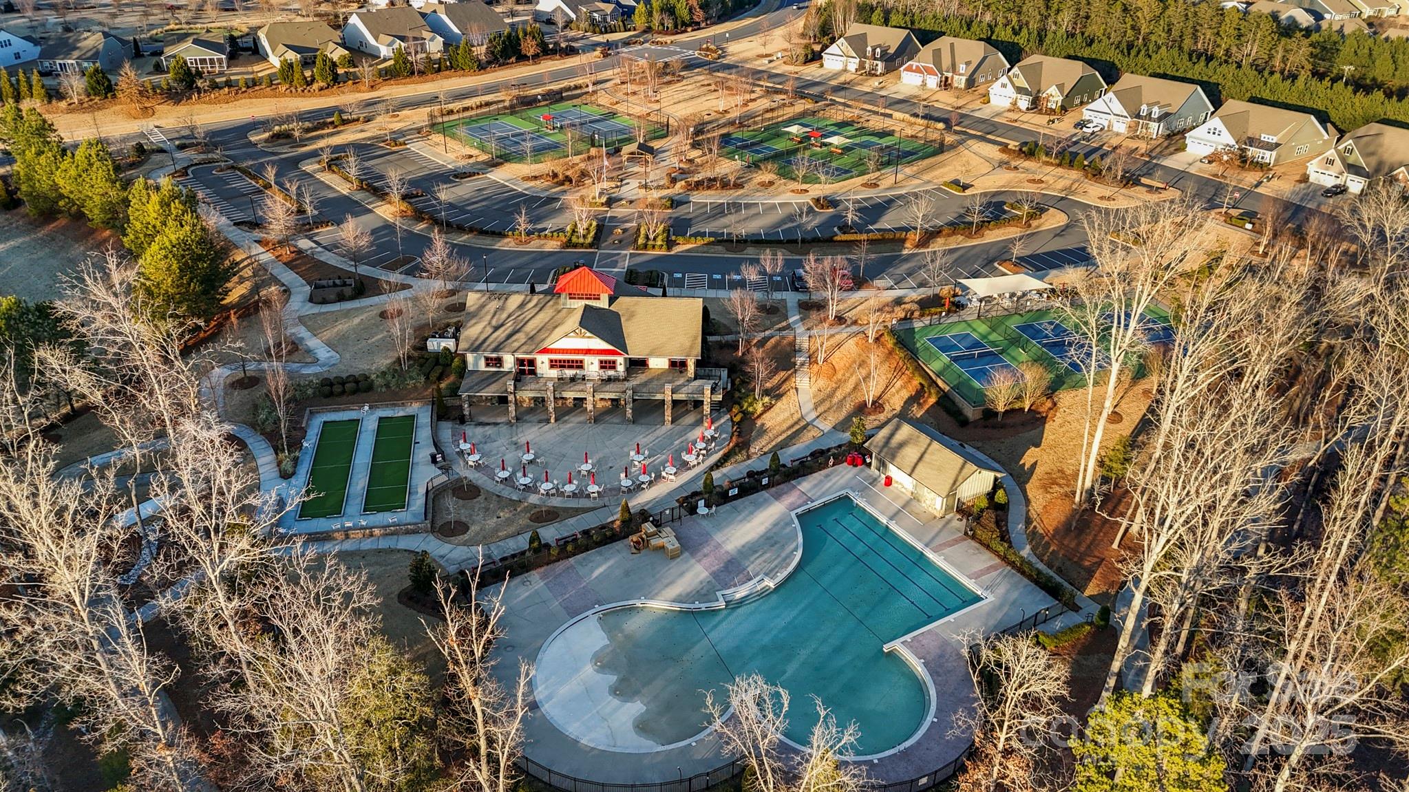 Tree Tops - Residential