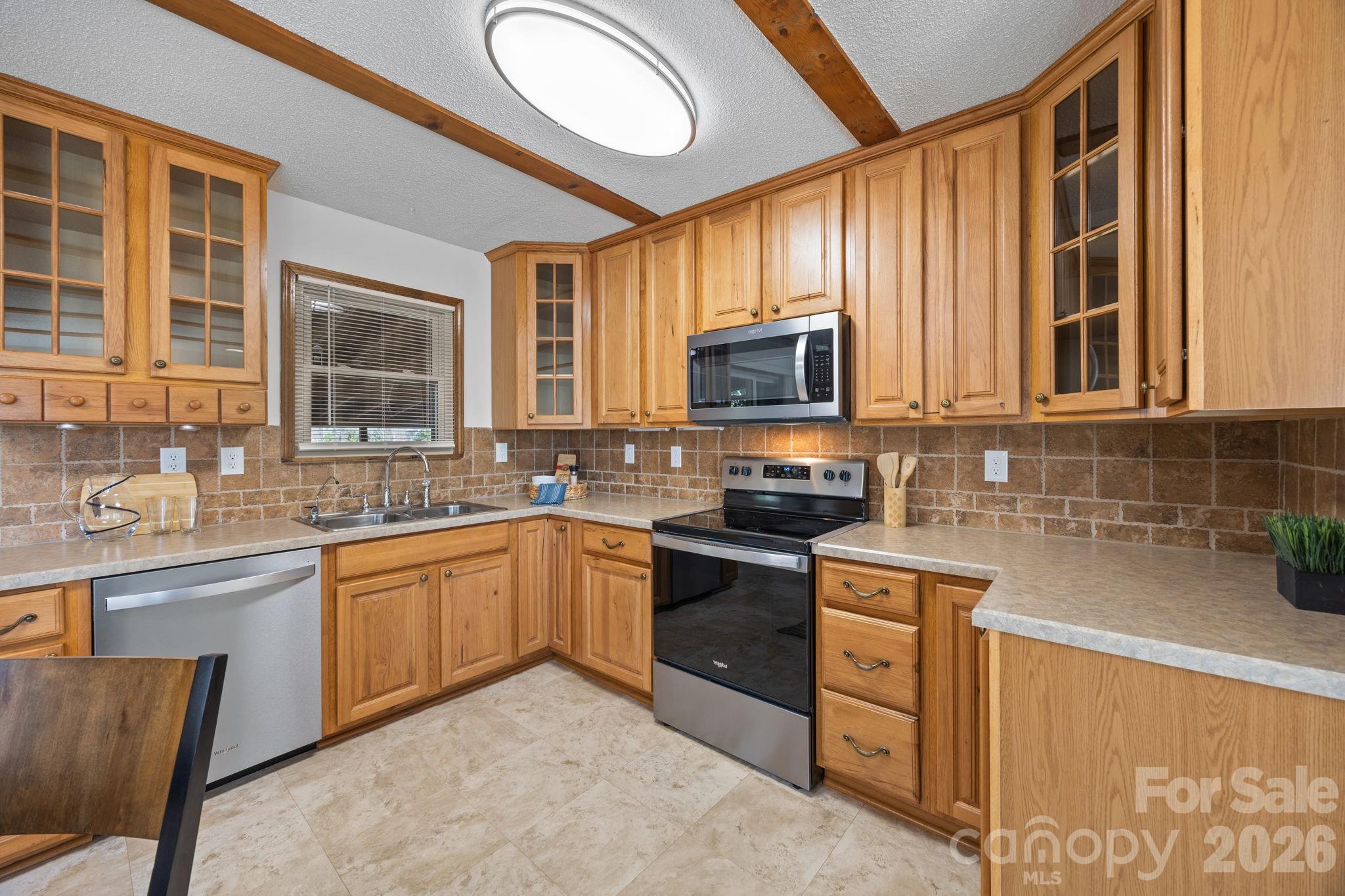 Colony Harbor - Residential