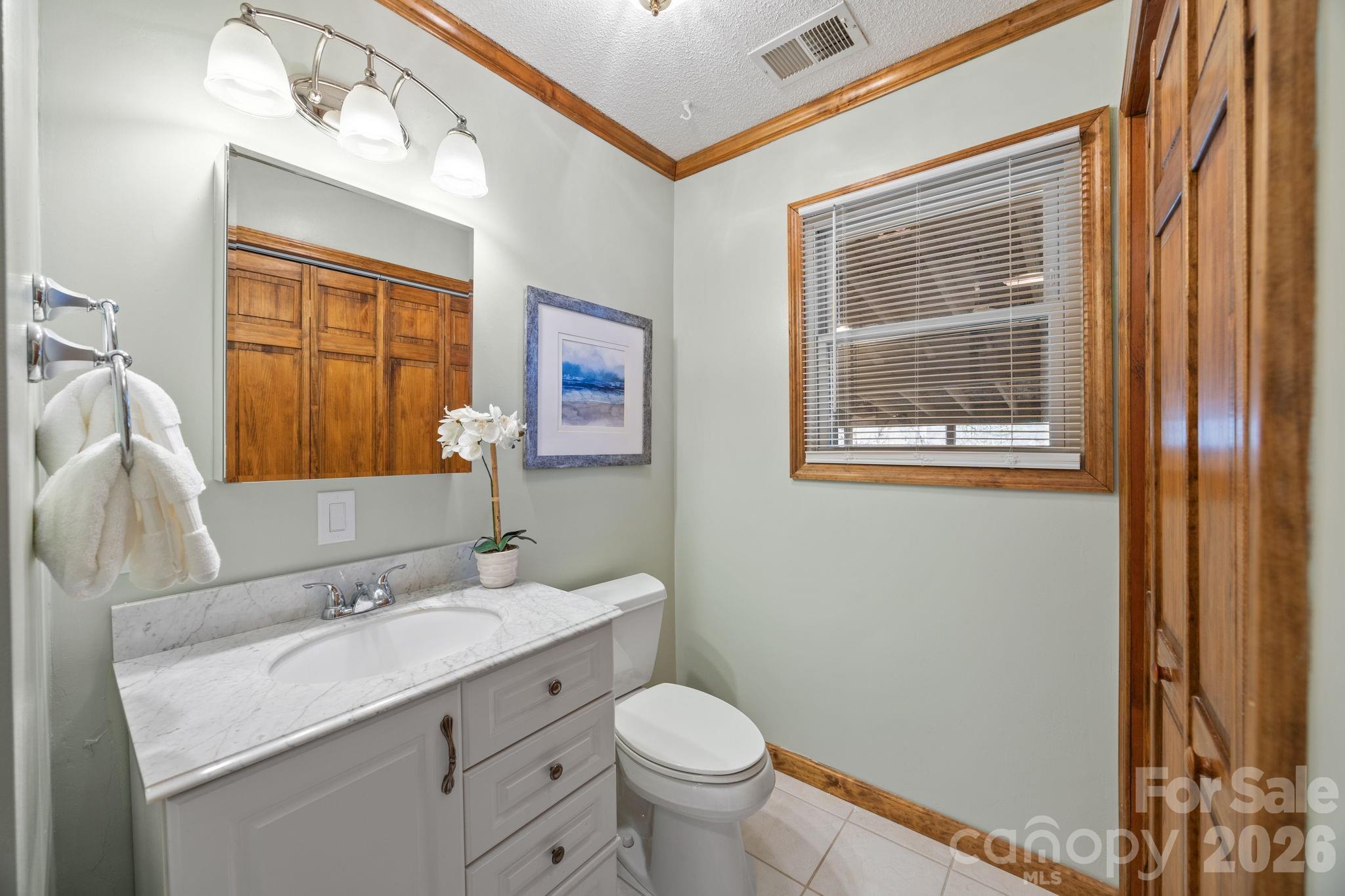 Colony Harbor - Residential