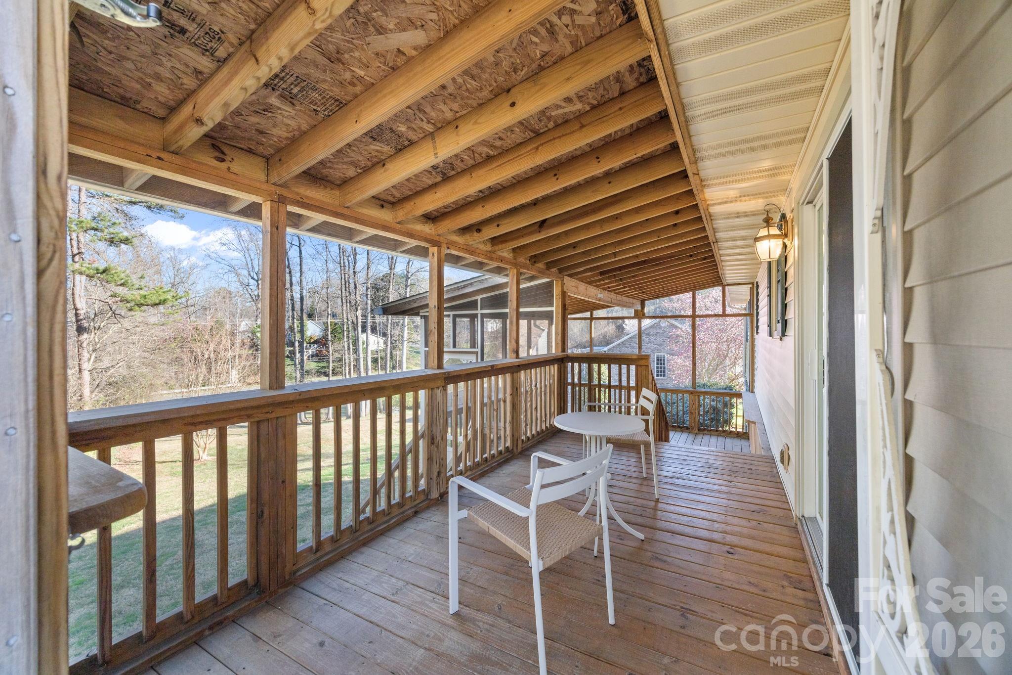 Colony Harbor - Residential