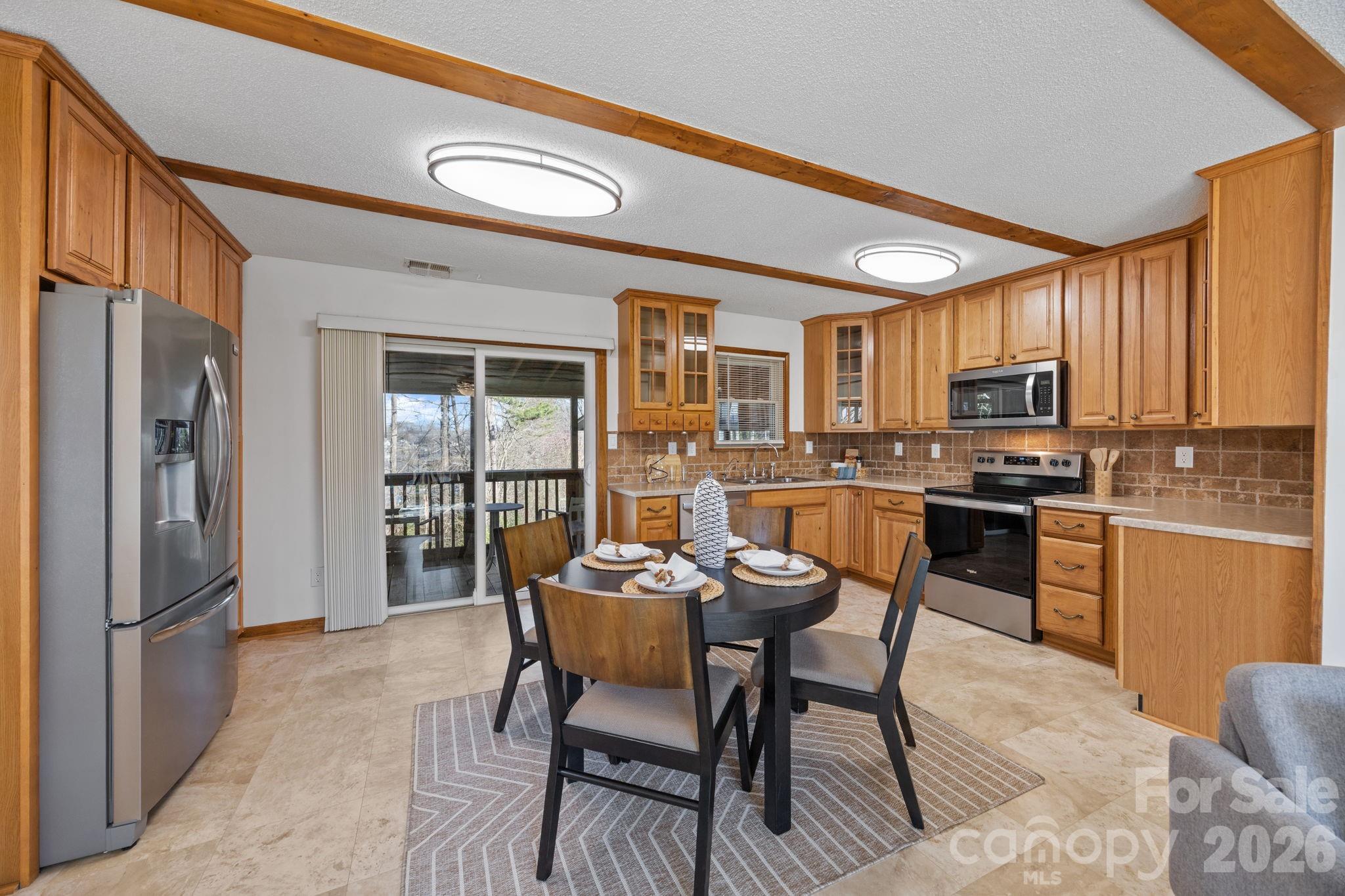 Colony Harbor - Residential