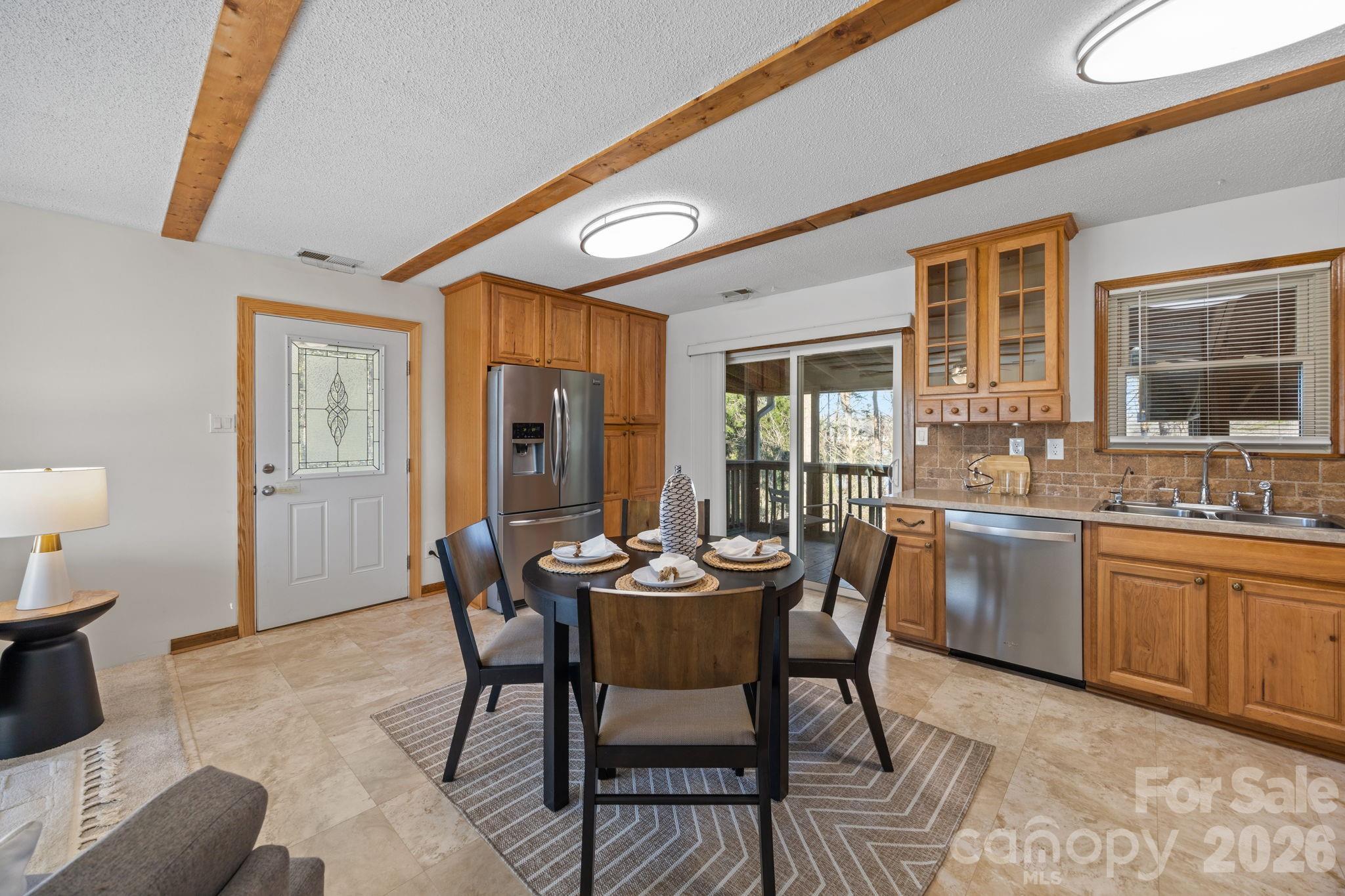 Colony Harbor - Residential