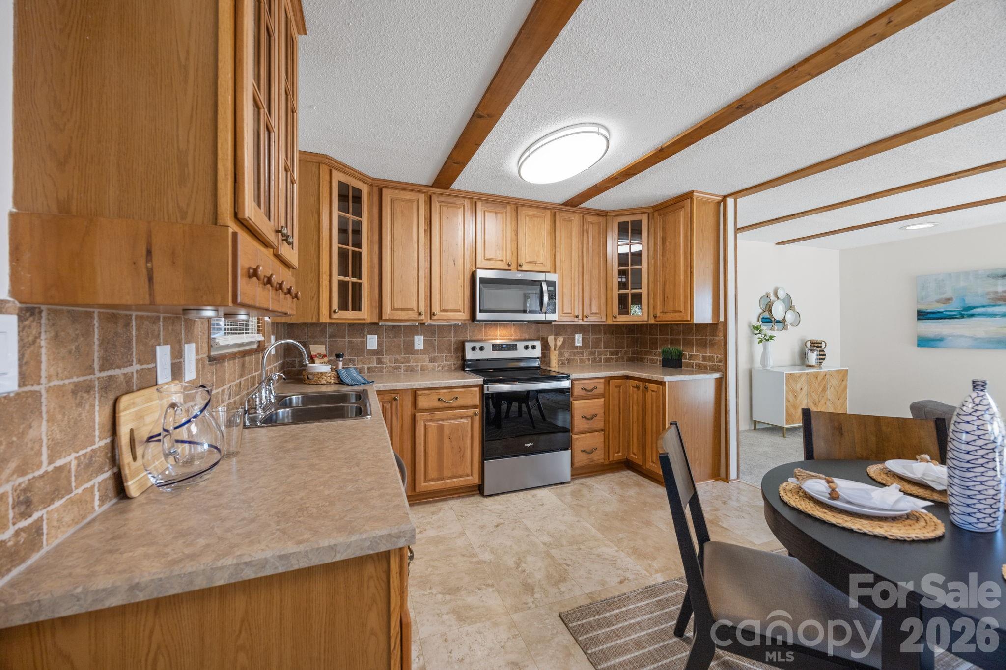 Colony Harbor - Residential