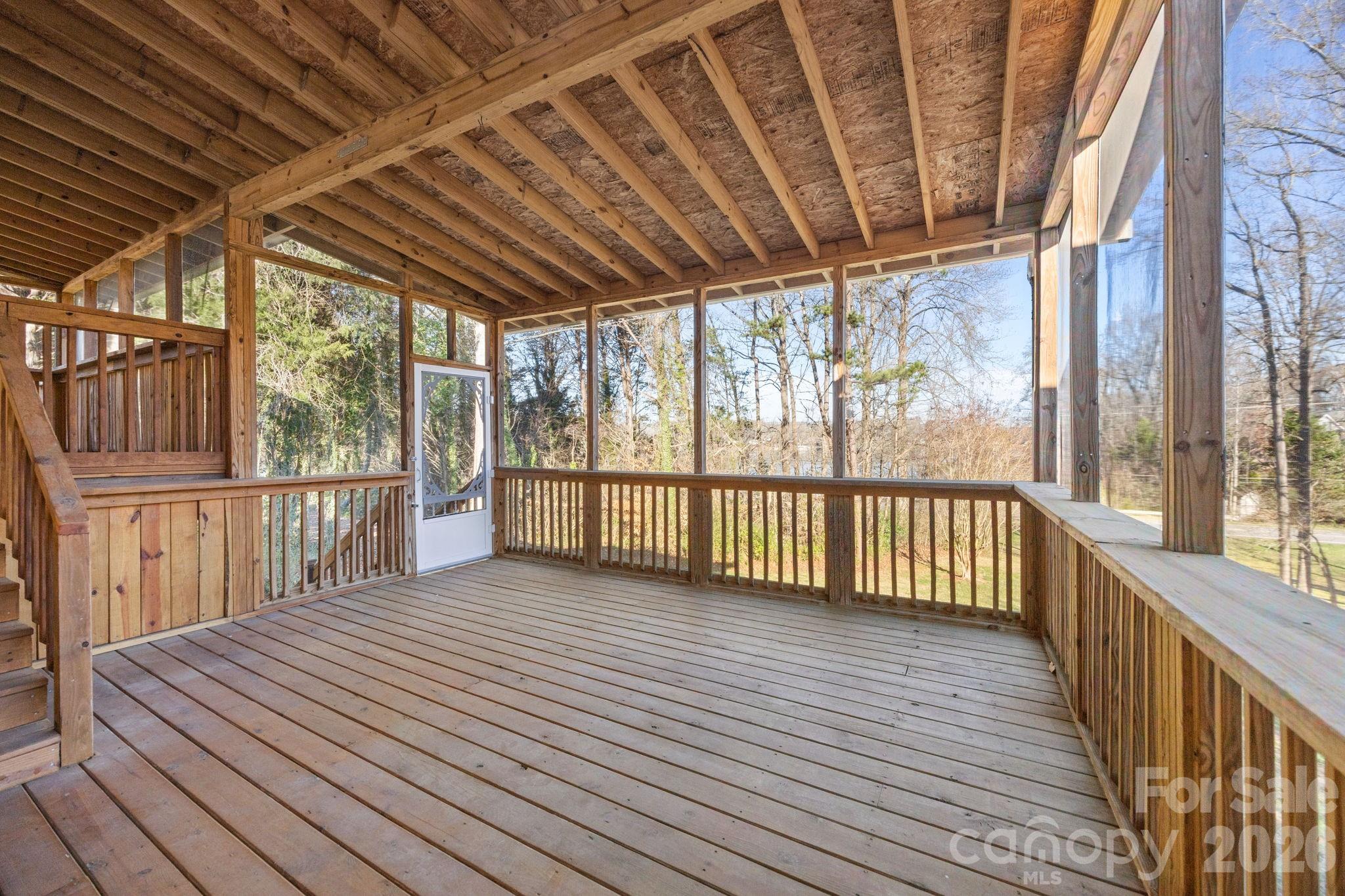 Colony Harbor - Residential