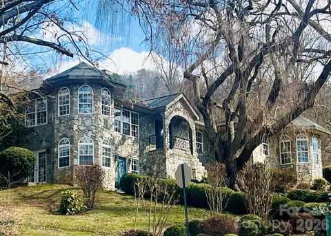 Photo of 3 Northwood Road, Asheville, NC 28804 (MLS # 4371824)