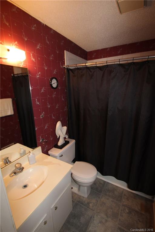 Four Seasons - Residential