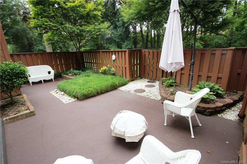 Four Seasons - Residential