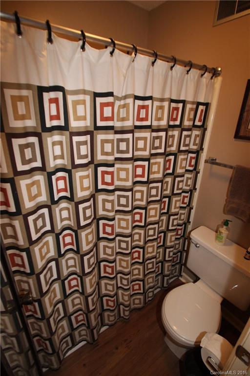 Four Seasons - Residential