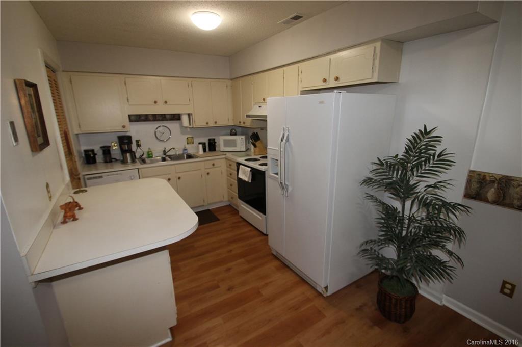 Four Seasons - Residential