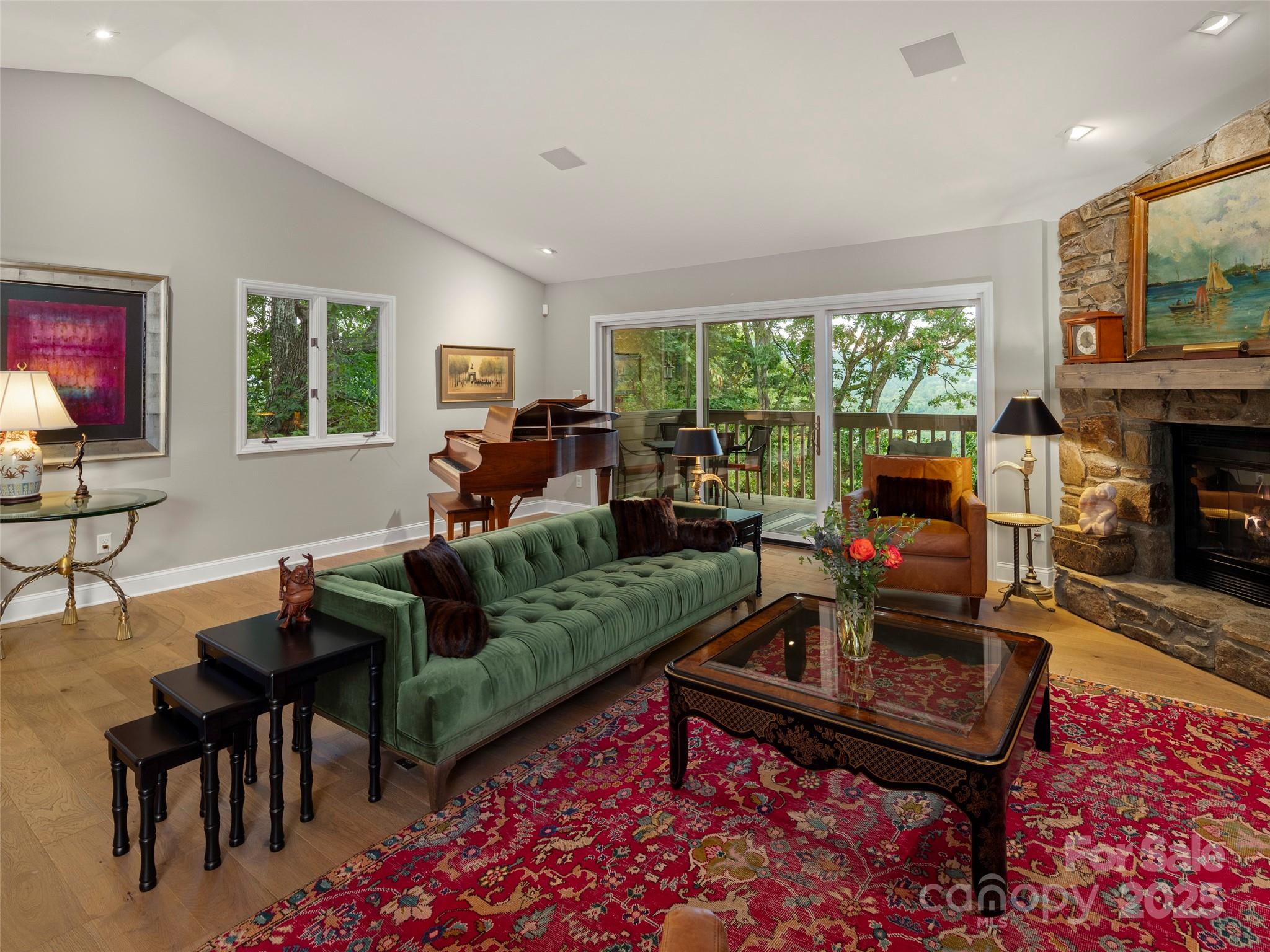 3301 Timber Trail