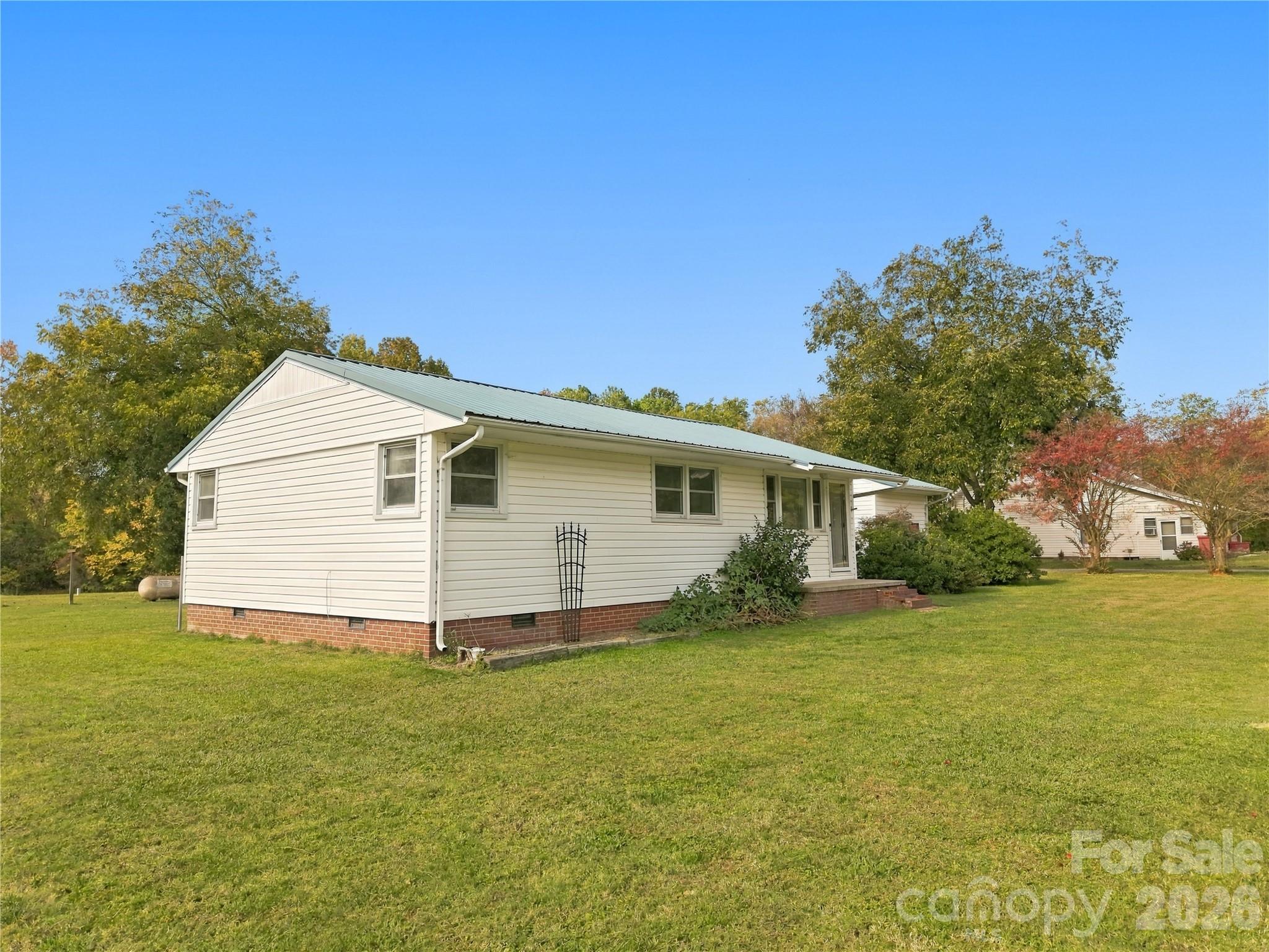 335 Plank Road