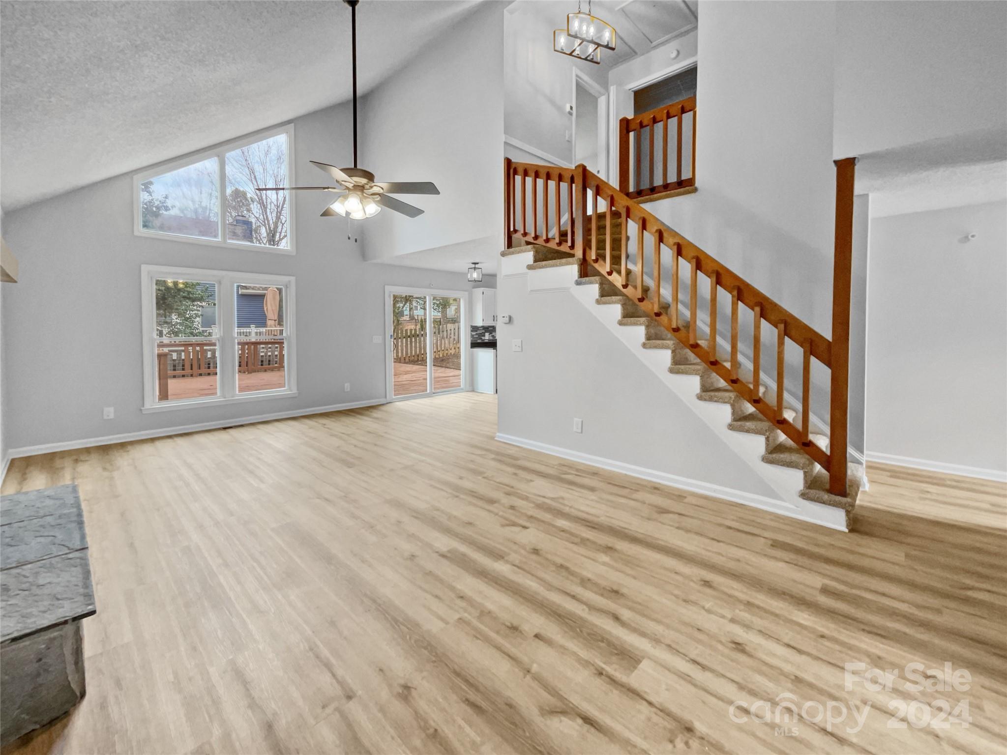 Tega Cay - Residential