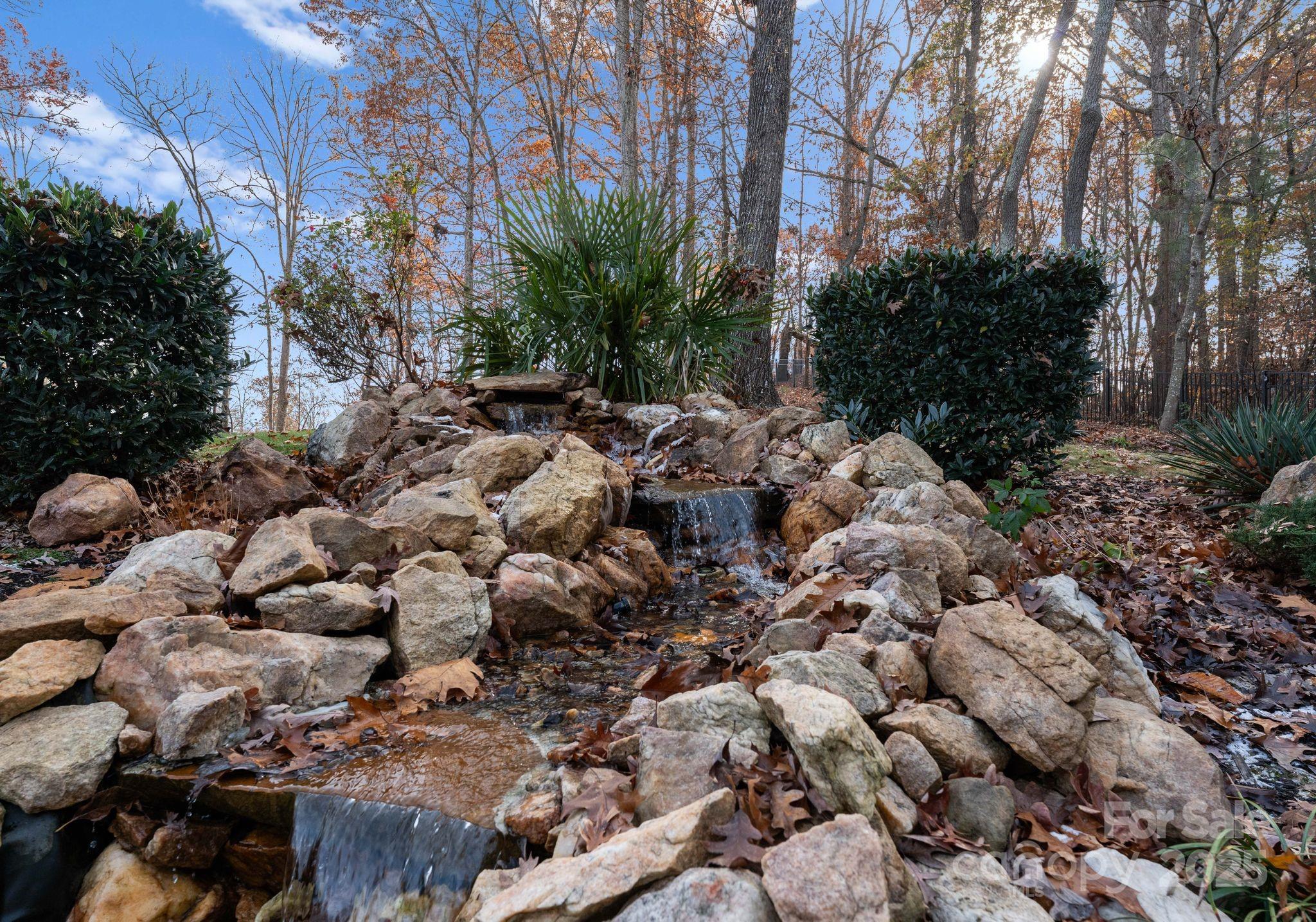 THE COVE AT CHESAPEAKE POINTE - Residential