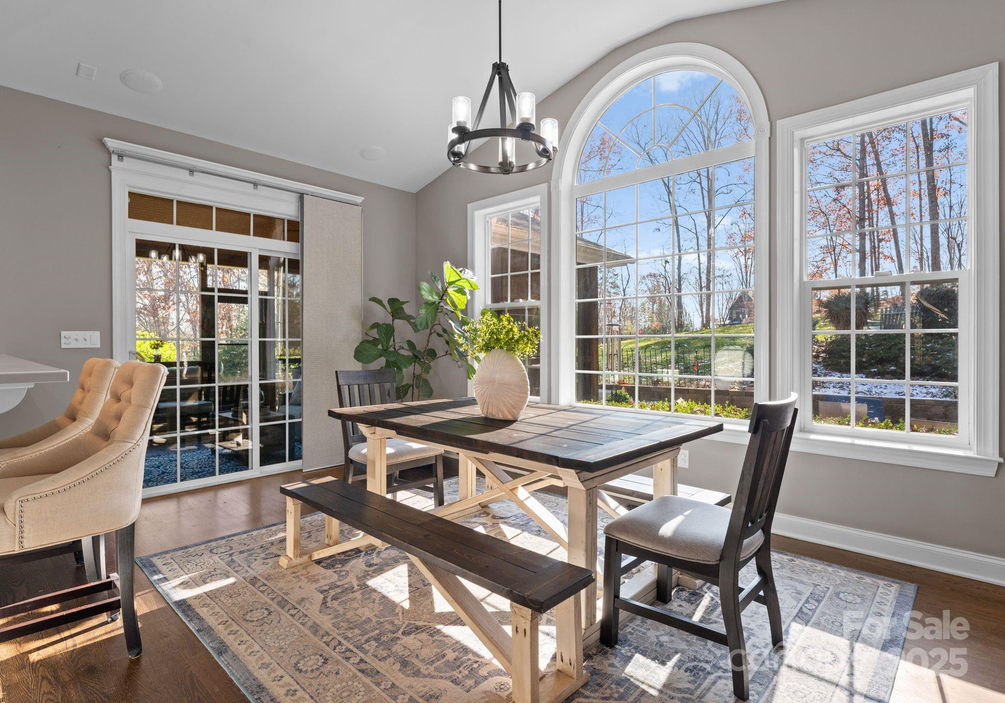 THE COVE AT CHESAPEAKE POINTE - Residential