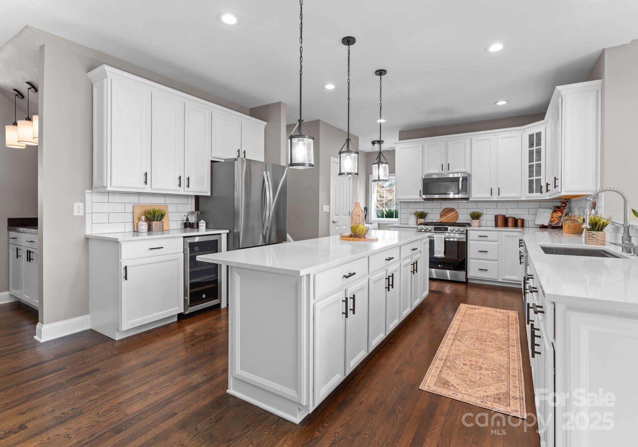 THE COVE AT CHESAPEAKE POINTE - Residential