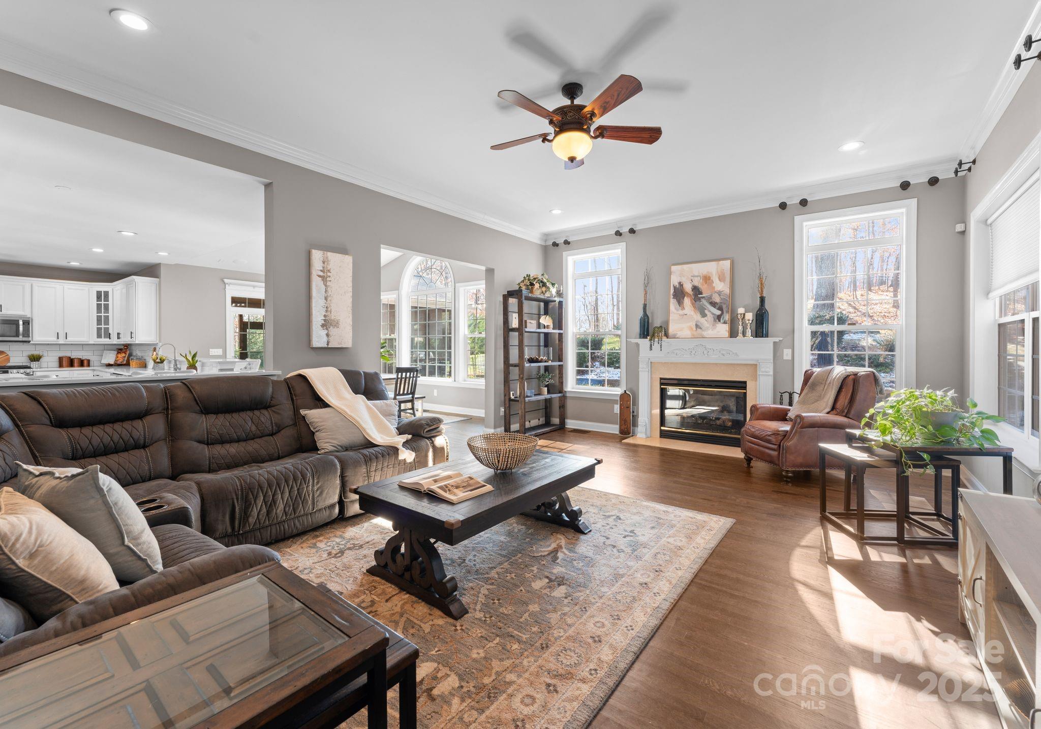 THE COVE AT CHESAPEAKE POINTE - Residential