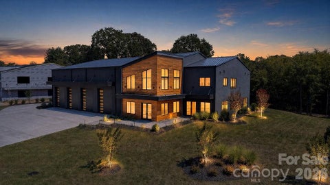 Photo of 129 Sebring Drive, Mooresville, NC 28117 (MLS # 4424046)
