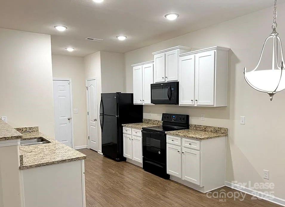 The Reserve at Canyon Hills - Residential Lease