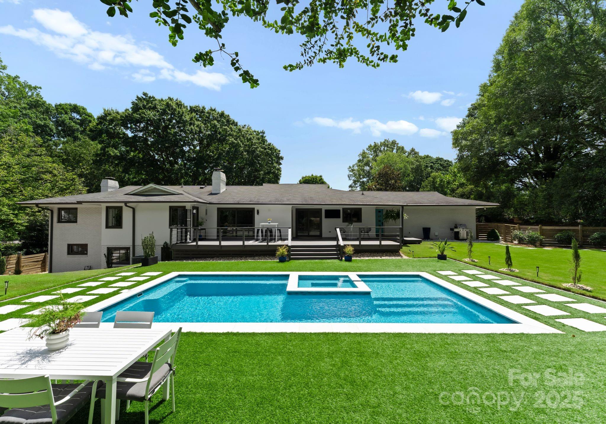 Robinson Woods - Residential