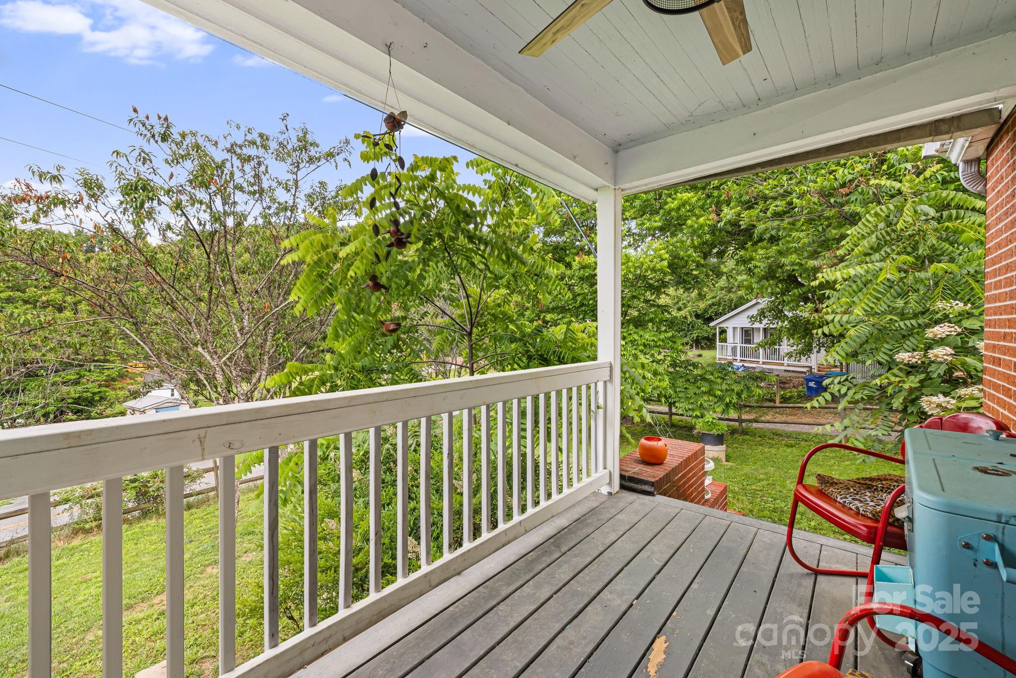 1271 Upper Brush Creek Road