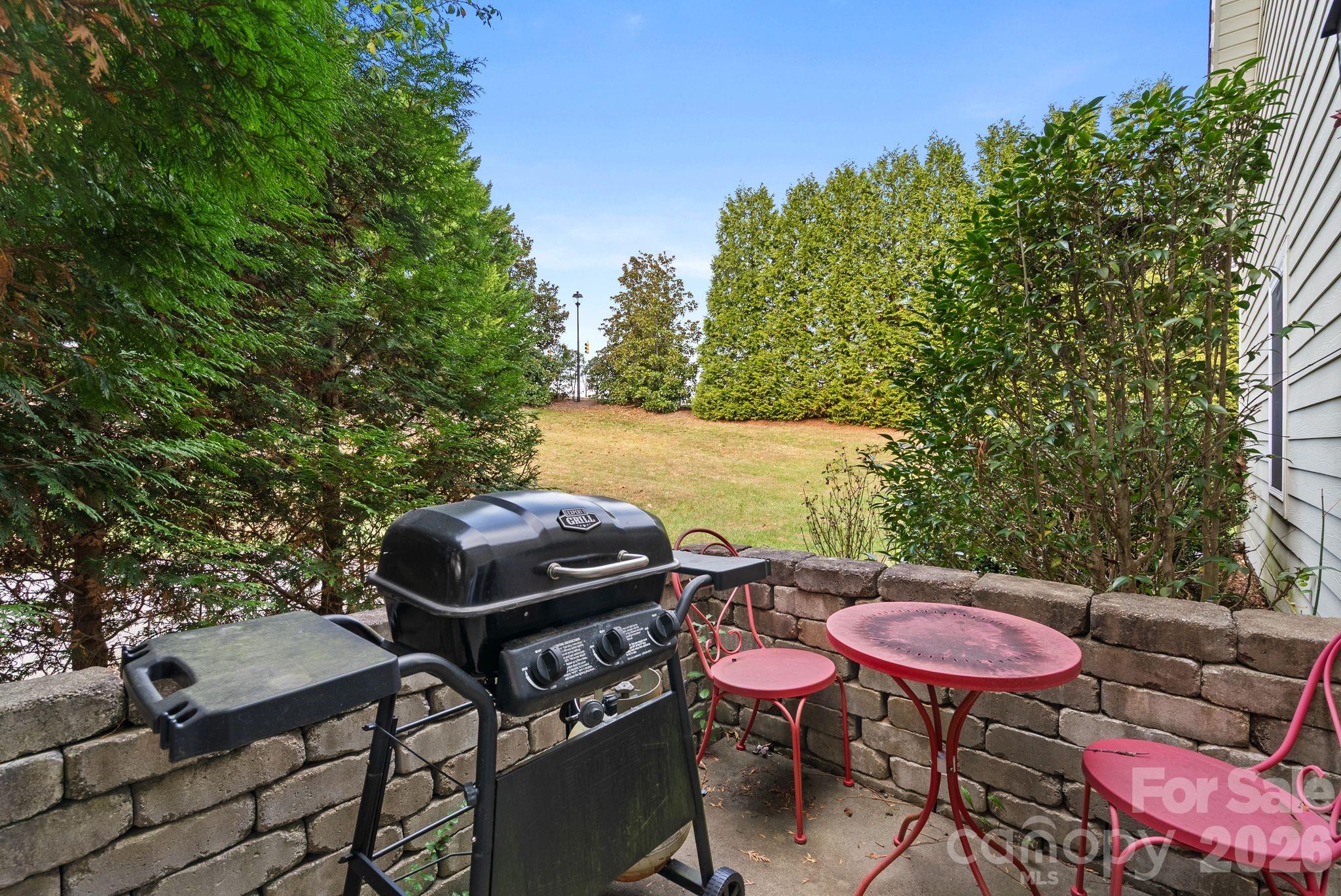 Fox Glen - Residential