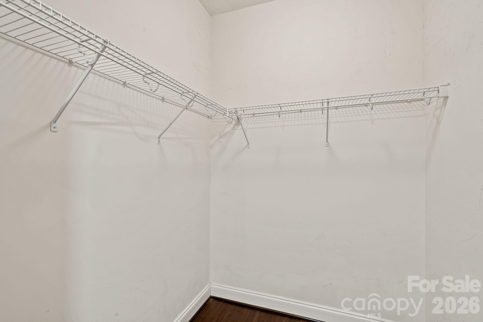 Fox Glen - Residential