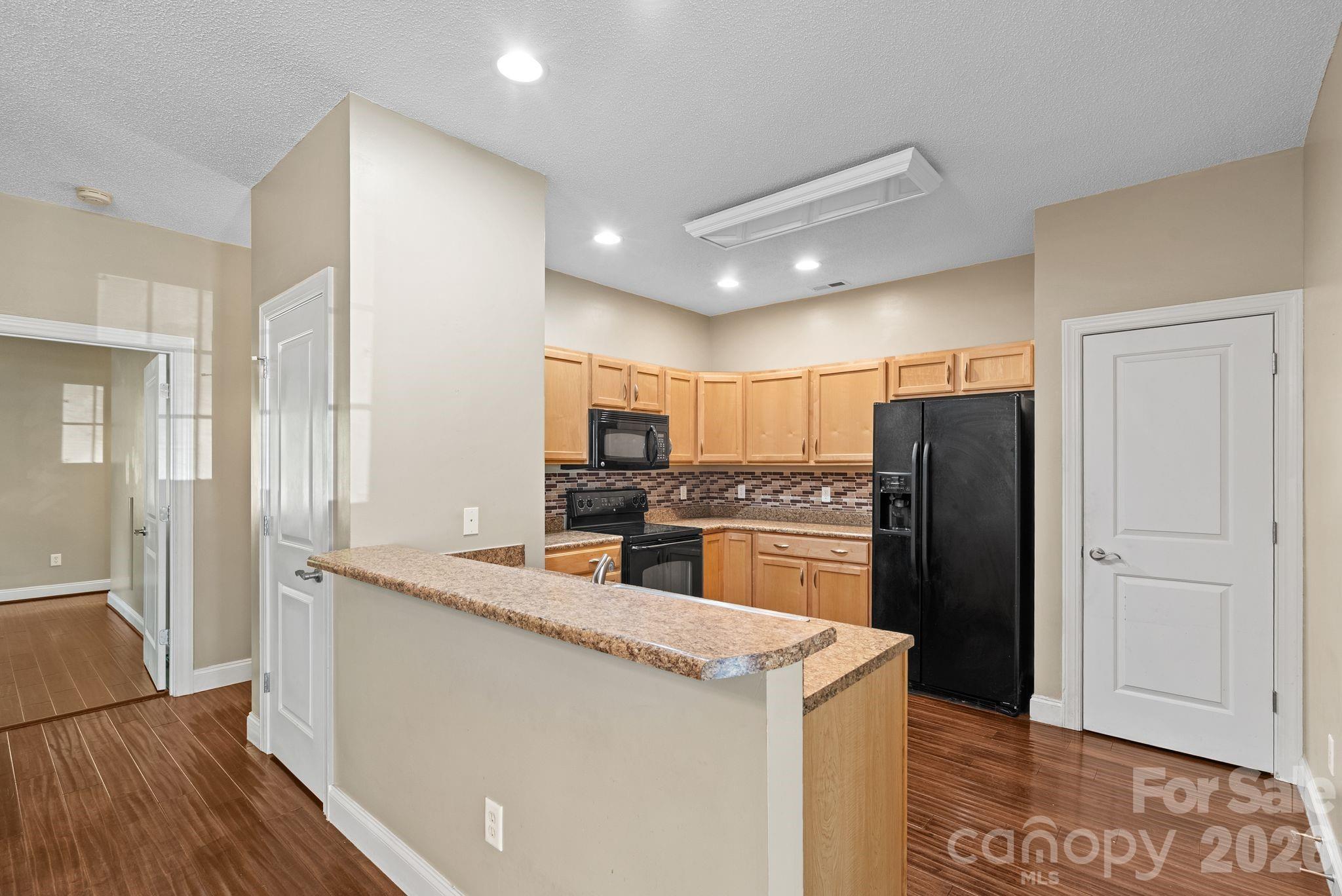 Fox Glen - Residential