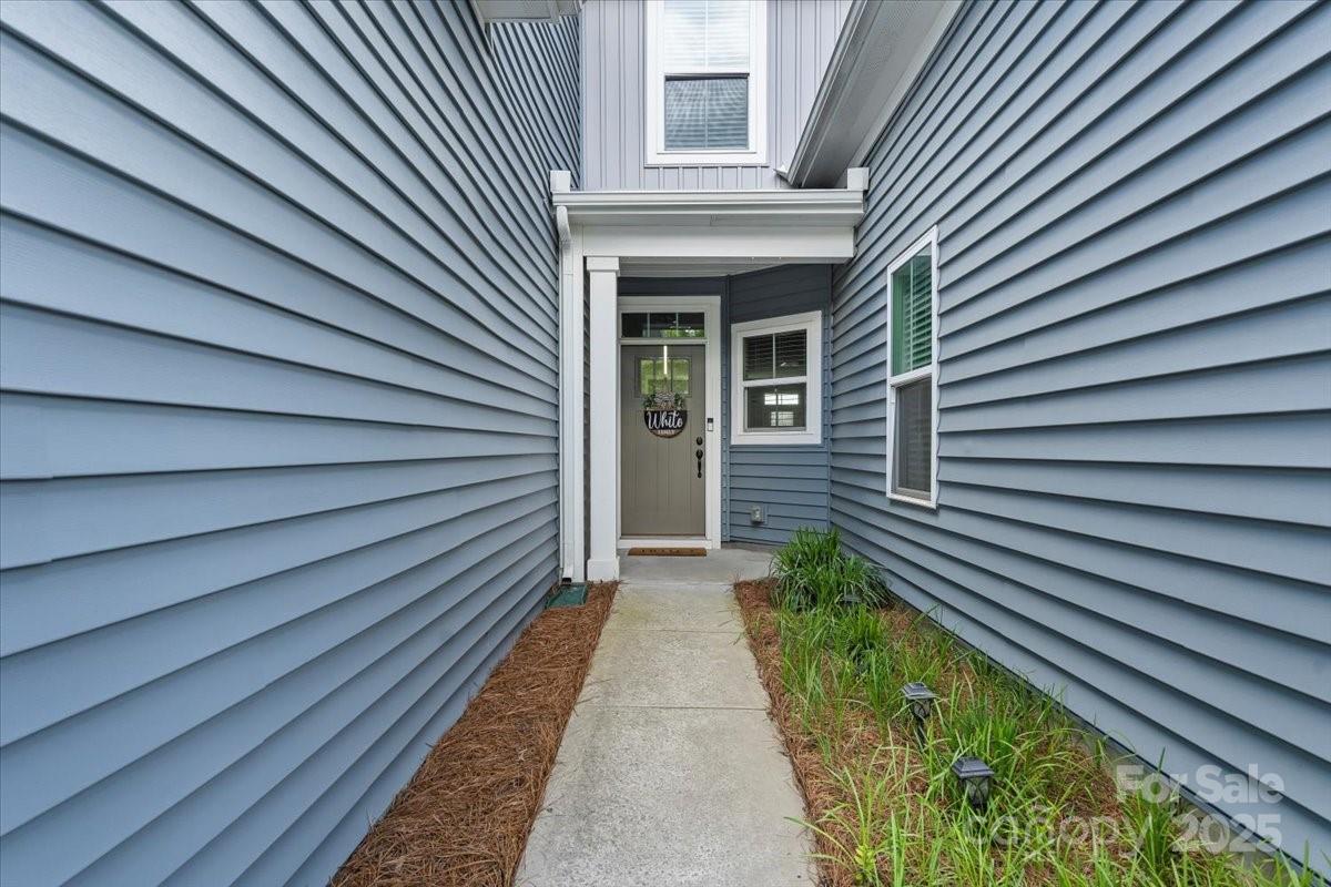 1108 Stella Court