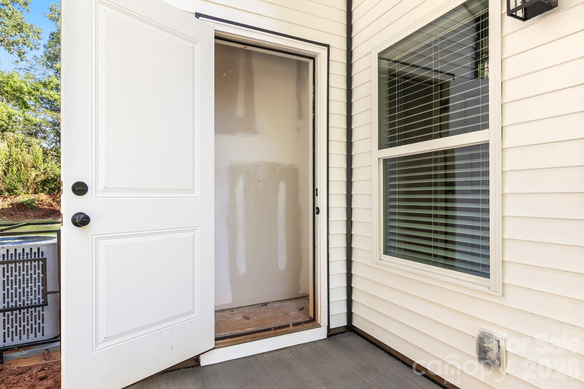 520 Carolyn Lane