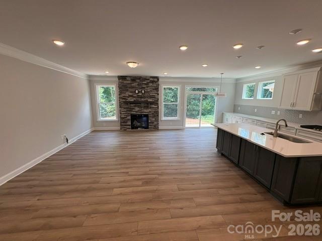 3050 Constitution Lane