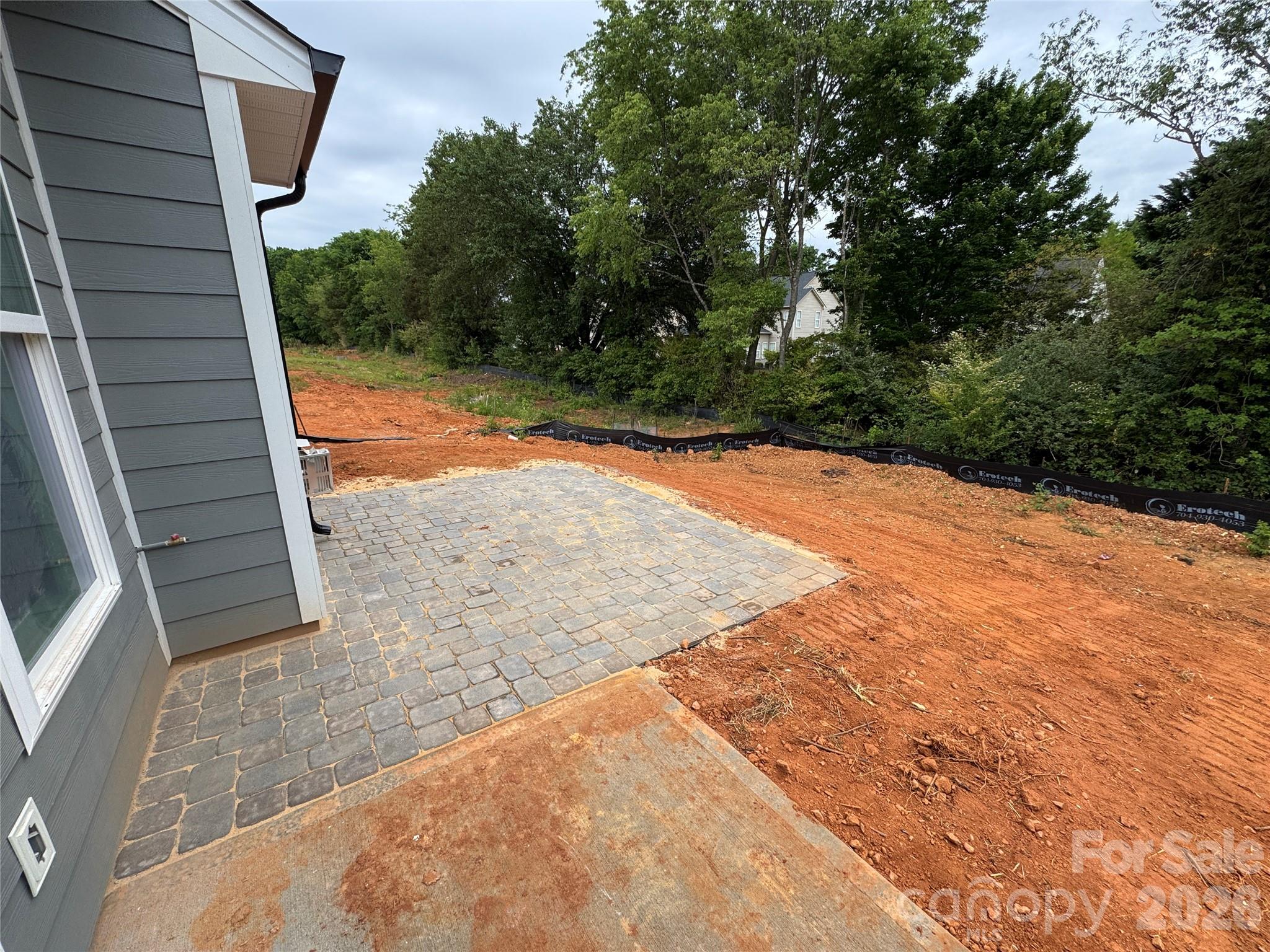 Founders Landing - Residential